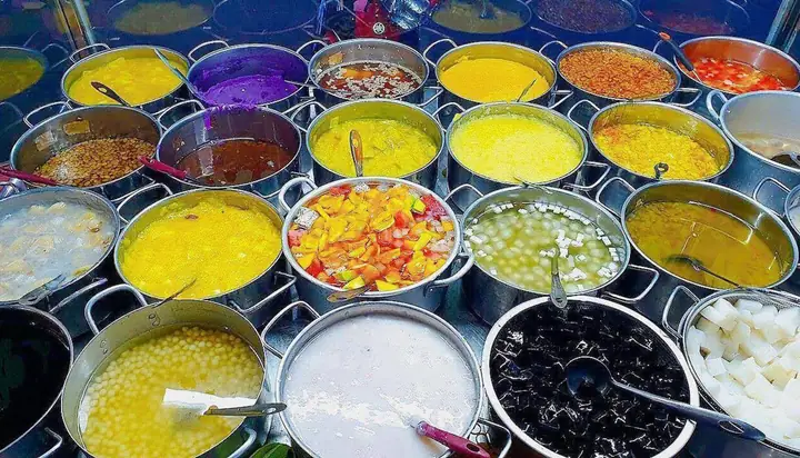 Gợi Ý Quán Đặc Sản Chè Huế Nổi Tiếng, Đáng Ghé Khi Đến Cố Đô Gợi Ý Quán Đặc Sản Chè Huế Nổi Tiếng, Đáng Ghé Khi Đến Cố Đô
