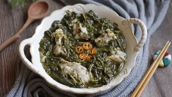 Rau Sắn Muối Chua Phú Thọ: Từ Đặc Sản “sâm Nhà Nghèo” Đến Công Thức Nấu Canh Chuẩn Vị & Bí Quyết Mua Chọn Ngon